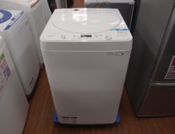 5.5㎏洗濯機 シャープ ES-GE5D