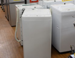 4.5㎏洗濯機 ヤマダ YWM-T45H1