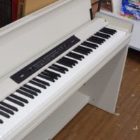 電子ピアノ コルグ LP-350
